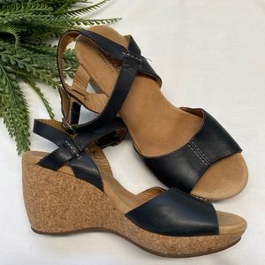 Clarks Elements cork wedge sandal 7 1/2